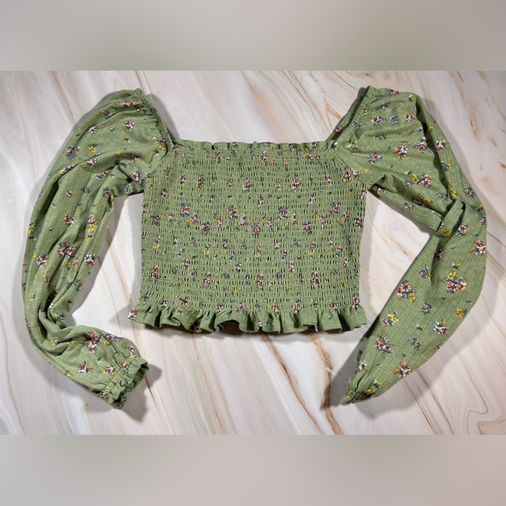 Floral Off-the-Shoulder Cropped Top